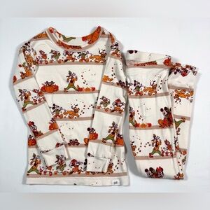 GAP DISNEY Baby Pajama Set Mickey Mouse Halloween Pumpkin Print Organic Cotton 4